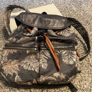 Coach Hawaiian F72083 Unisex Leather,Canvas Backpack Beige,Gray,Navy BF549883